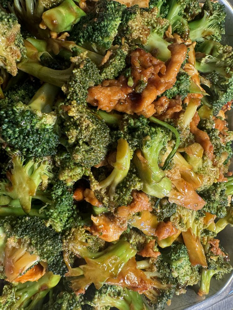 Fresh vegetables and sides